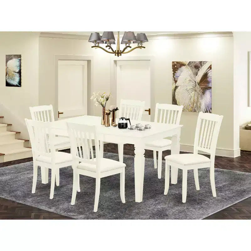 HomeStock Belmont Ensemble de salle à manger 7 pièces comprenant une table de cuisine rectangulaire, une rallonge papillon, six chaises de salle à manger à lattes verticales avec sièges en lin, finition blanche.