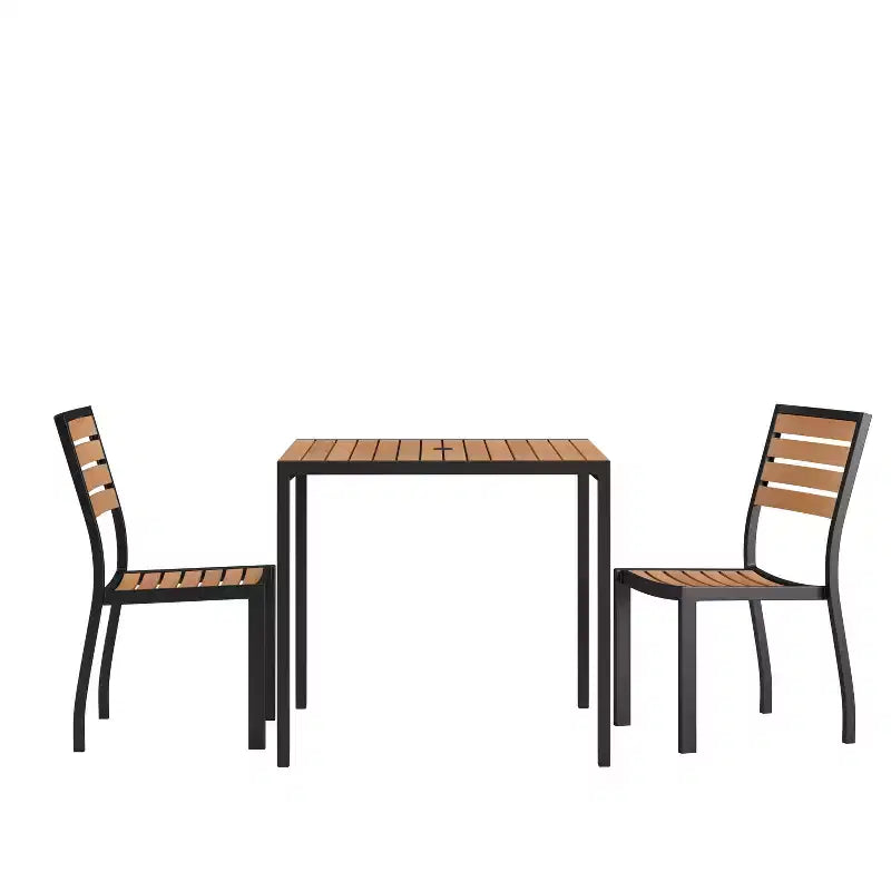 Ensemble table de patio 3 pièces Emma et Oliver - Lattes en poly de teck synthétique - Table carrée de 35 pouces avec cadre en acier et 2 chaises empilables en faux teck
