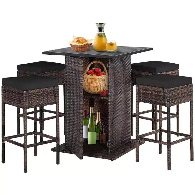 Costway Ensemble de 5 Tabourets de Bar en Rotin avec Table de Patio, Étagère de Rangement Dissimulée et Coussins