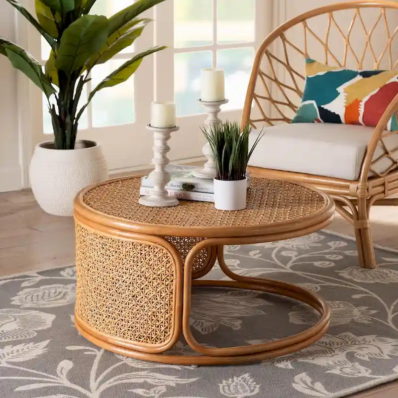 Table basse en rotin miel